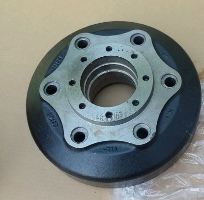 HUB, FRONT AXLE resmi