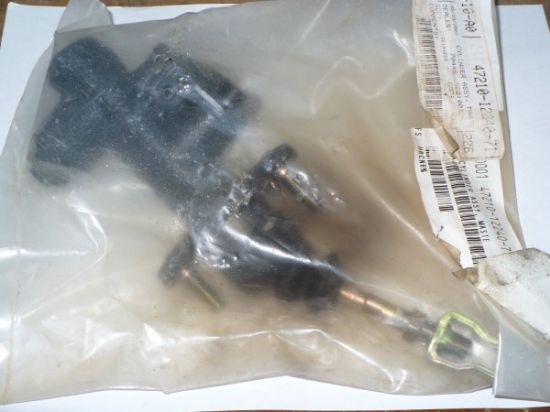 Brake Master Cylinder resmi