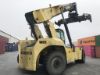 Hyster reach Stacker